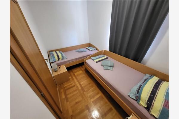 Apartment A2, for 4 persons