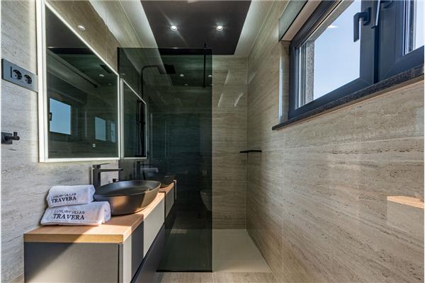 House K1, for 10 persons