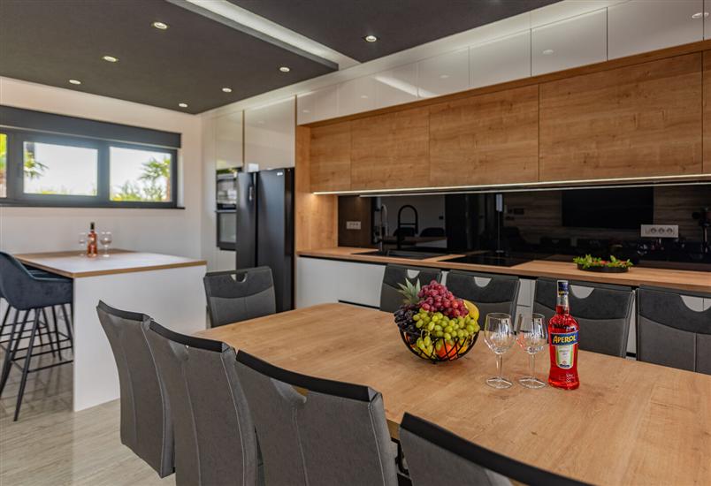 Apartment A1, for 10 persons