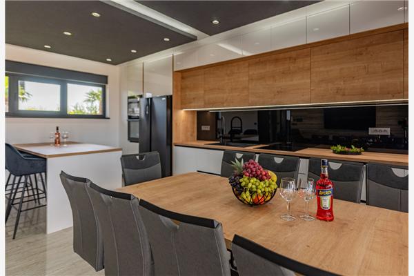 Apartment A1, for 10 persons