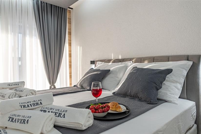 Apartment A1, for 10 persons