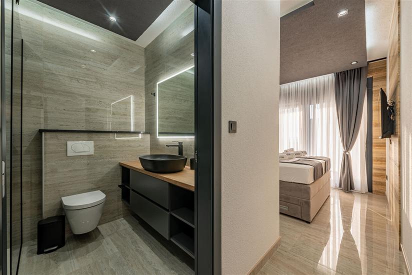 Apartment A1, for 10 persons