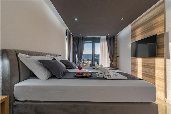 Apartment A1, for 10 persons