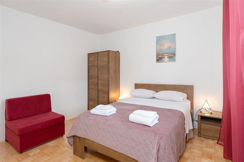 Apartment A1, for 3 persons