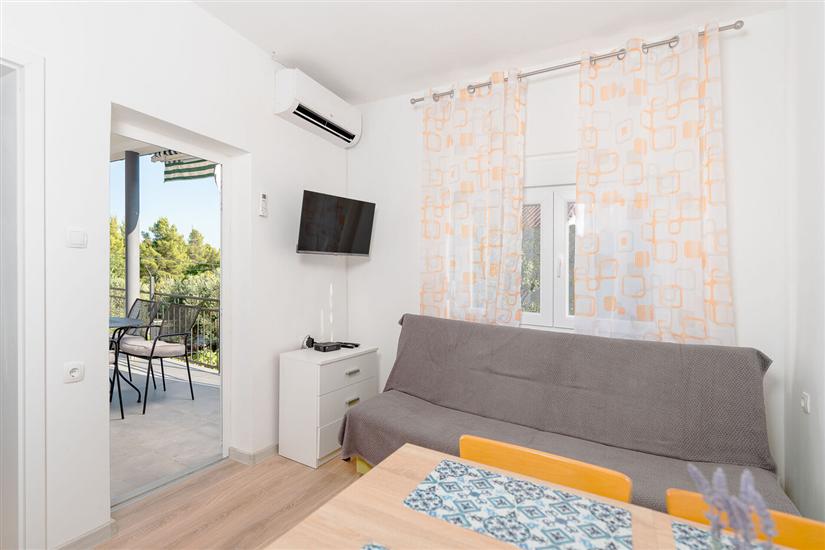 Apartment A1, for 3 persons
