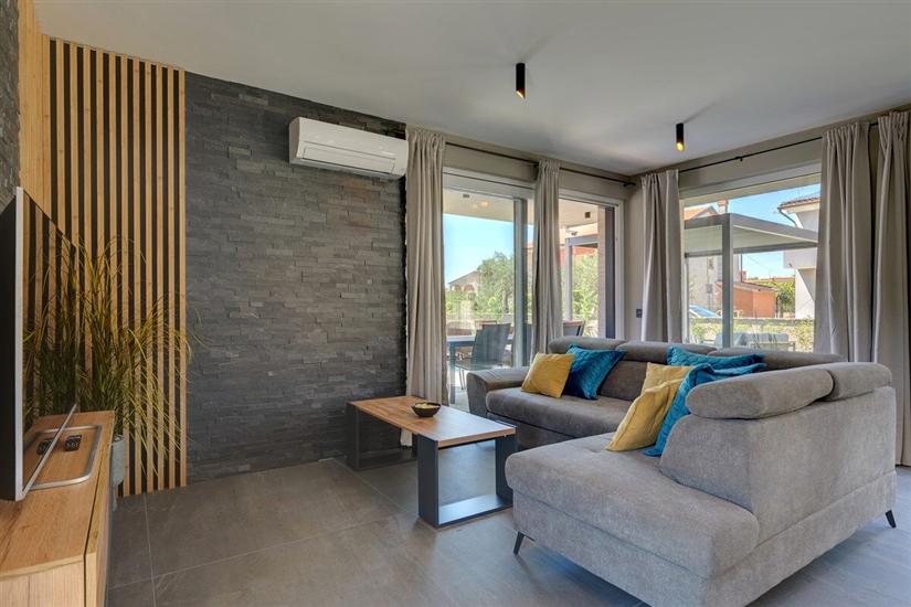 House K1, for 8 persons