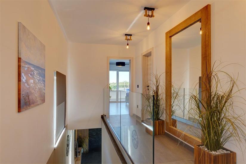 House K1, for 8 persons