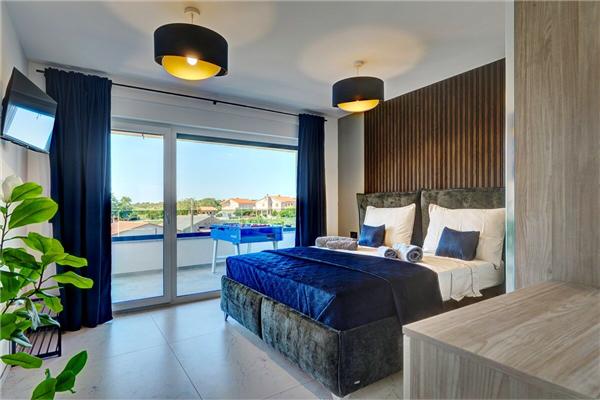 House K1, for 8 persons