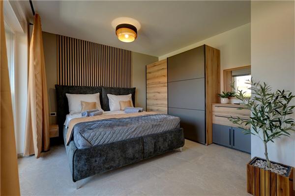 House K1, for 8 persons