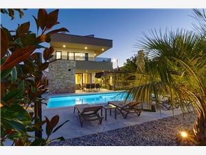 Villa Villa Bavigo Barban, Size 200.00 m2, Airline distance to town centre 600 m