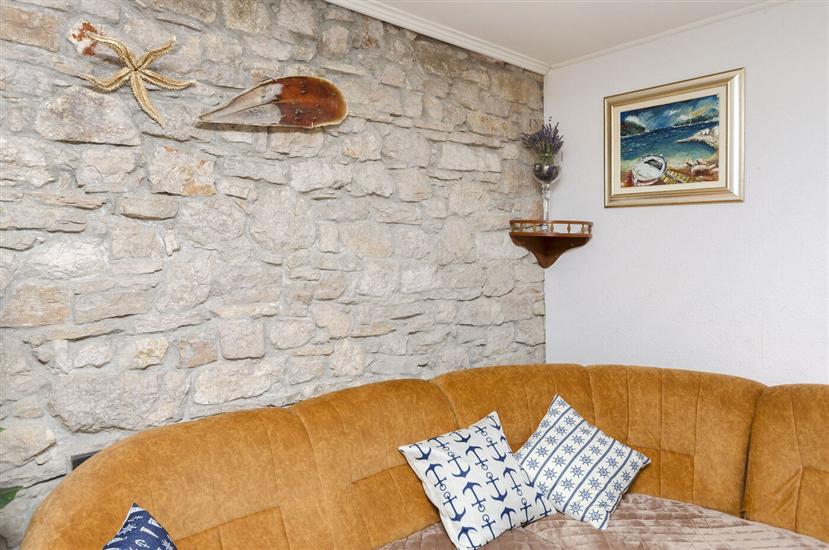 Apartment A2, for 4 persons