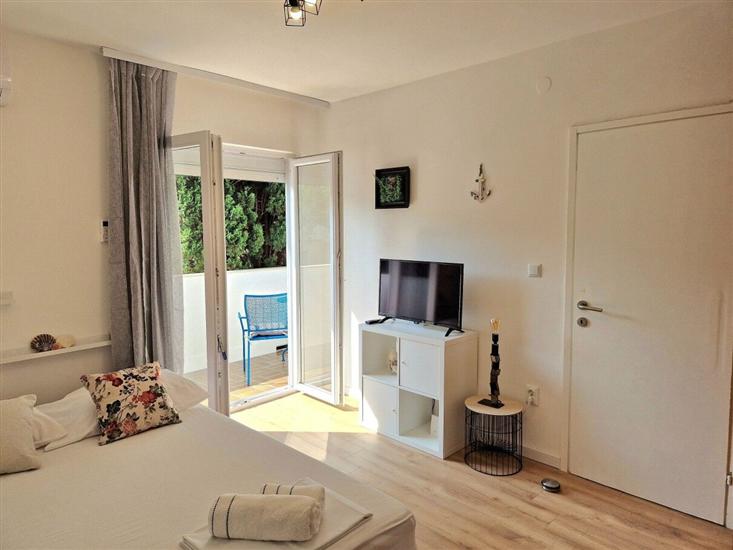 Apartment A1, for 2 persons