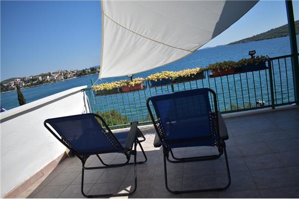 Apartment A1, for 5 persons