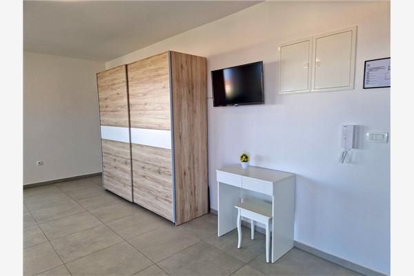 Apartment A4, for 6 persons