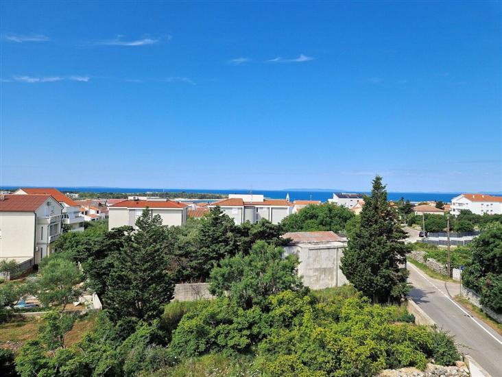 Apartment A4, for 6 persons