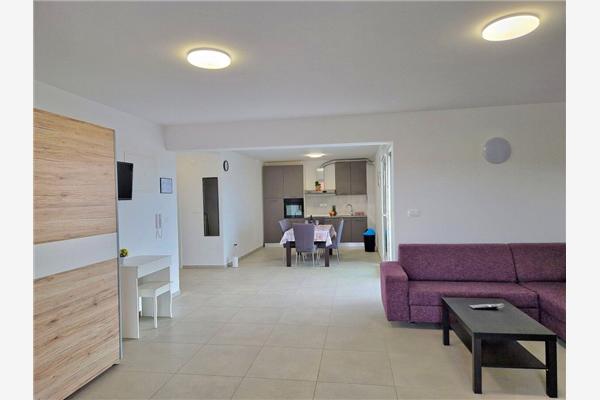 Apartment A4, for 6 persons