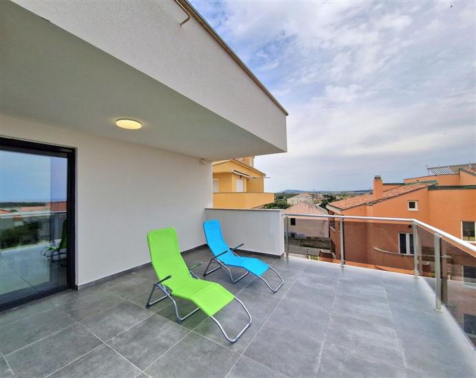 Apartment A4, for 6 persons