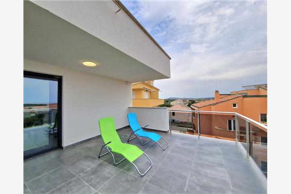 Apartment A4, for 6 persons