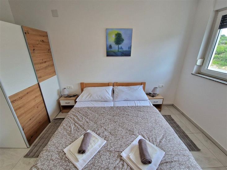 Apartment A2, for 6 persons