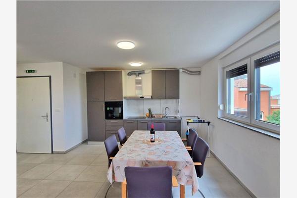 Apartment A2, for 6 persons