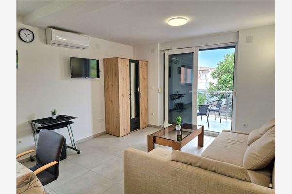 Apartment A2, for 6 persons