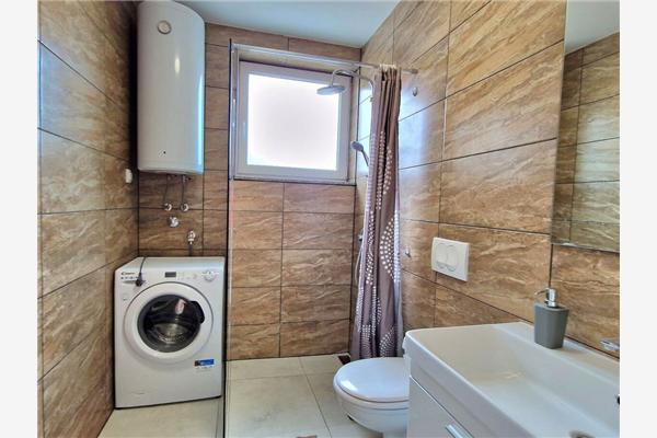 Apartment A2, for 6 persons