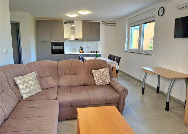 Apartment A1, for 6 persons