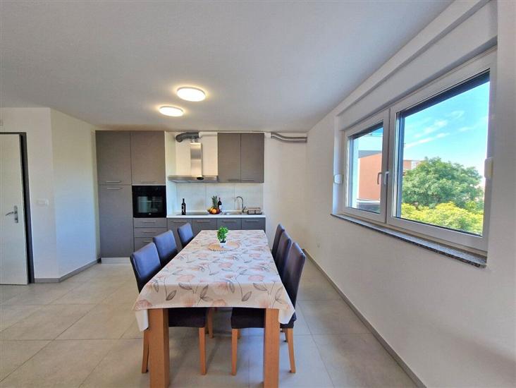 Apartment A1, for 6 persons