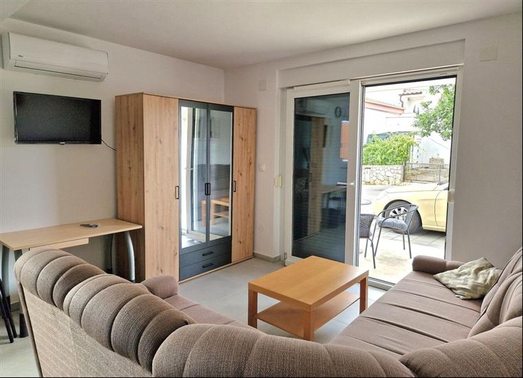 Apartment A1, for 6 persons