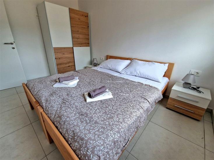 Apartment A1, for 6 persons