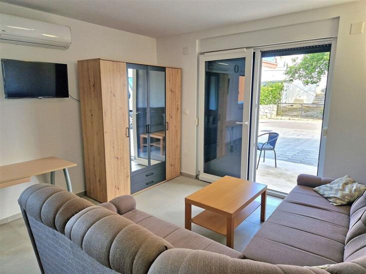 Apartment A1, for 6 persons