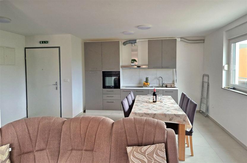 Apartment A1, for 6 persons
