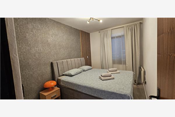 Apartment A2, for 5 persons