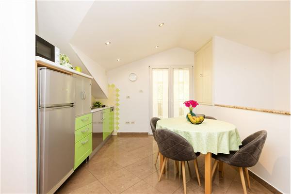 Apartment A1, for 4 persons