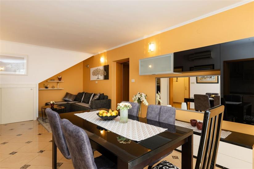 Apartment A2, for 4 persons