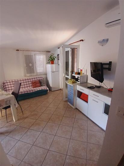 Apartment A1, for 5 persons