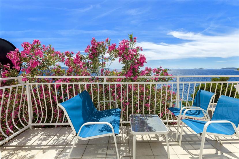 Apartment A1, for 4 persons