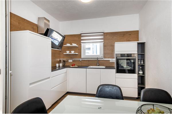 Apartment A1, for 6 persons