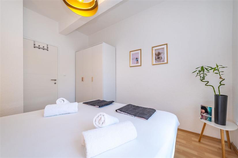 Apartment A1, for 6 persons