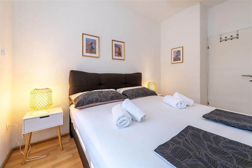 Apartment A1, for 6 persons