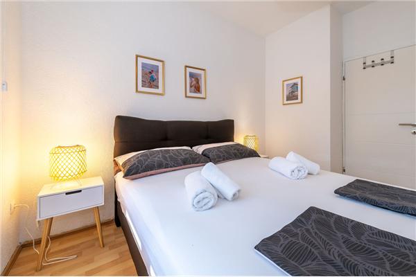 Apartment A1, for 6 persons