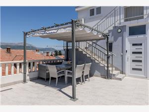 Appartamento Riviera di Spalato e Trogir (Traù),PrenotiParkDa 228 €