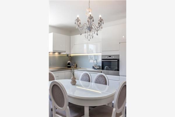 Apartment A1, for 5 persons