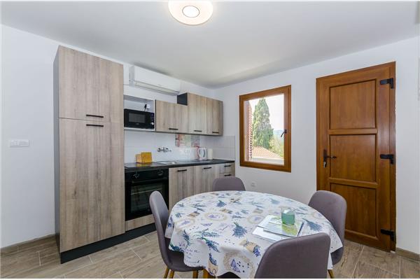 Apartment A1, for 3 persons