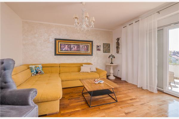 Apartment A1, for 5 persons
