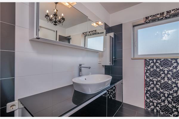 Apartment A1, for 5 persons