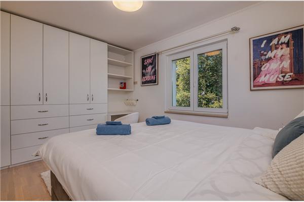 Apartment A1, for 5 persons