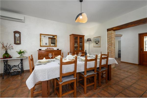 House K1, for 8 persons