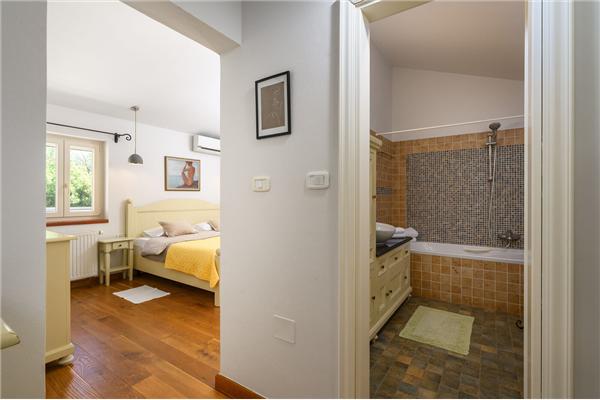 House K1, for 8 persons