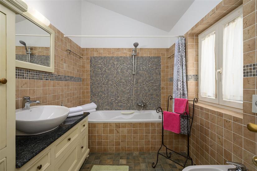 House K1, for 8 persons